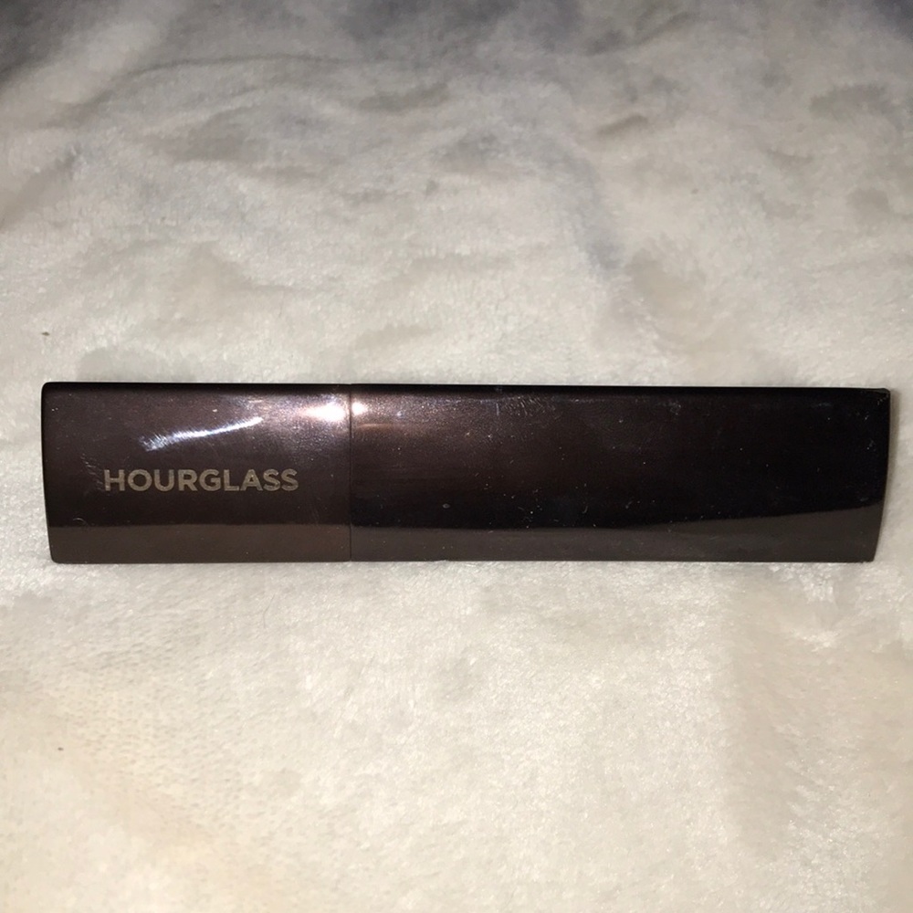 Hourglass Vanish Stick Foundation